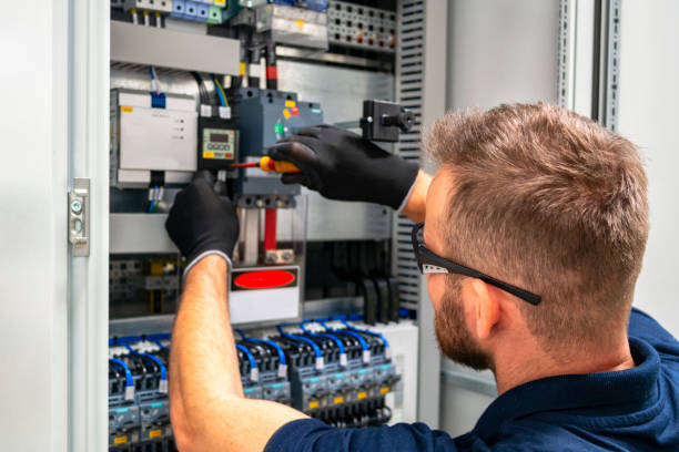 Best Circuit Breaker Installation and Repair  in Elizabethton, TN